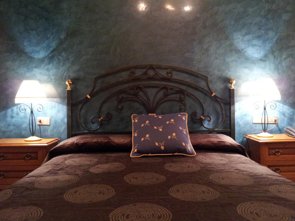 Hotel San Rosendo Ourense Room photo